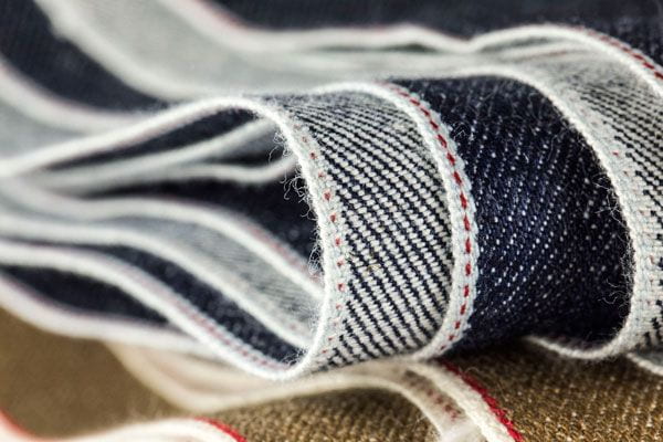 تصویر 3 از پارچه جین مقاوم مناسب استفاده مداوم